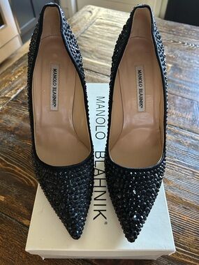 Manolo Blahnik Black Crystal-Studded Pointed-Toe Stiletto Pumps size 39.5